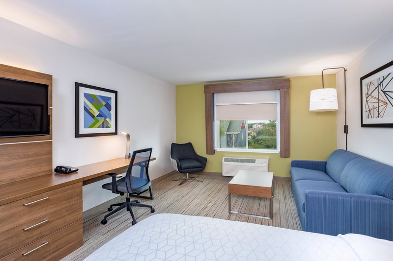 Holiday Inn Express and Suites Elkhart North