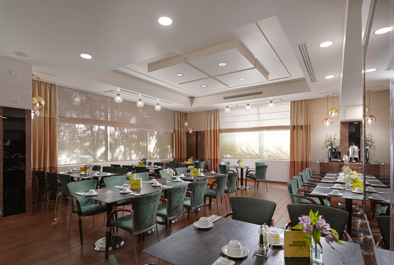 Holiday Inn Athens Attica Avenue