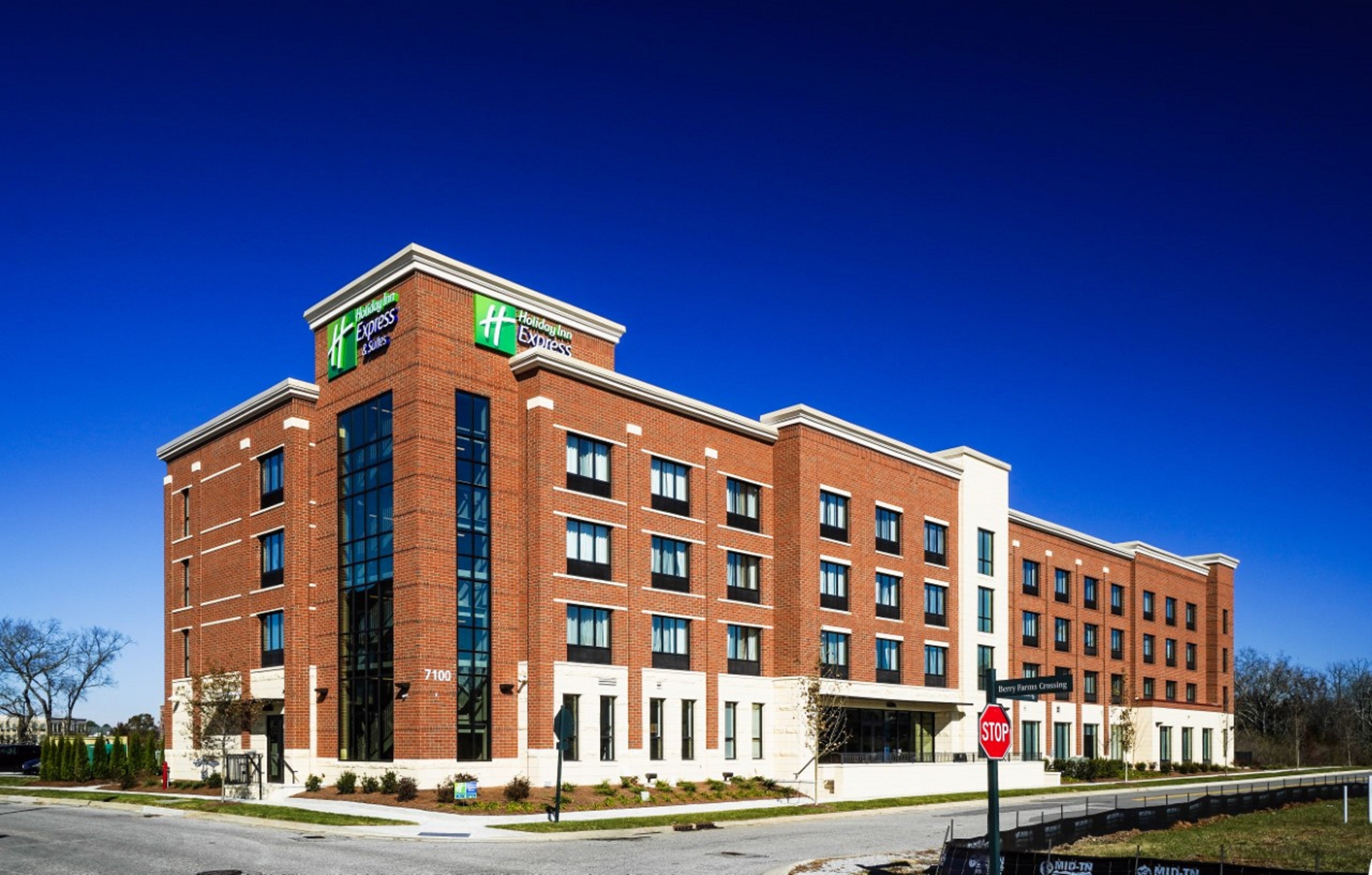 Holiday Inn Express & Suites Franklin