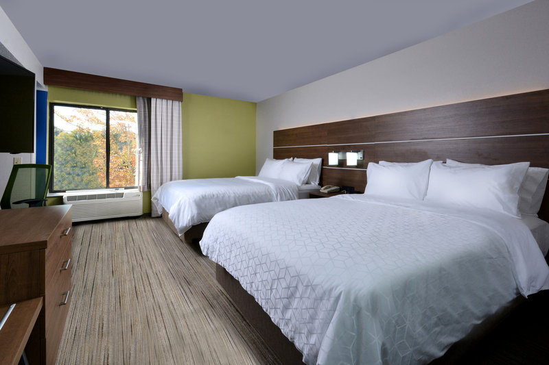 2 DOUBLE BEDS STANDARD NONSMOKING