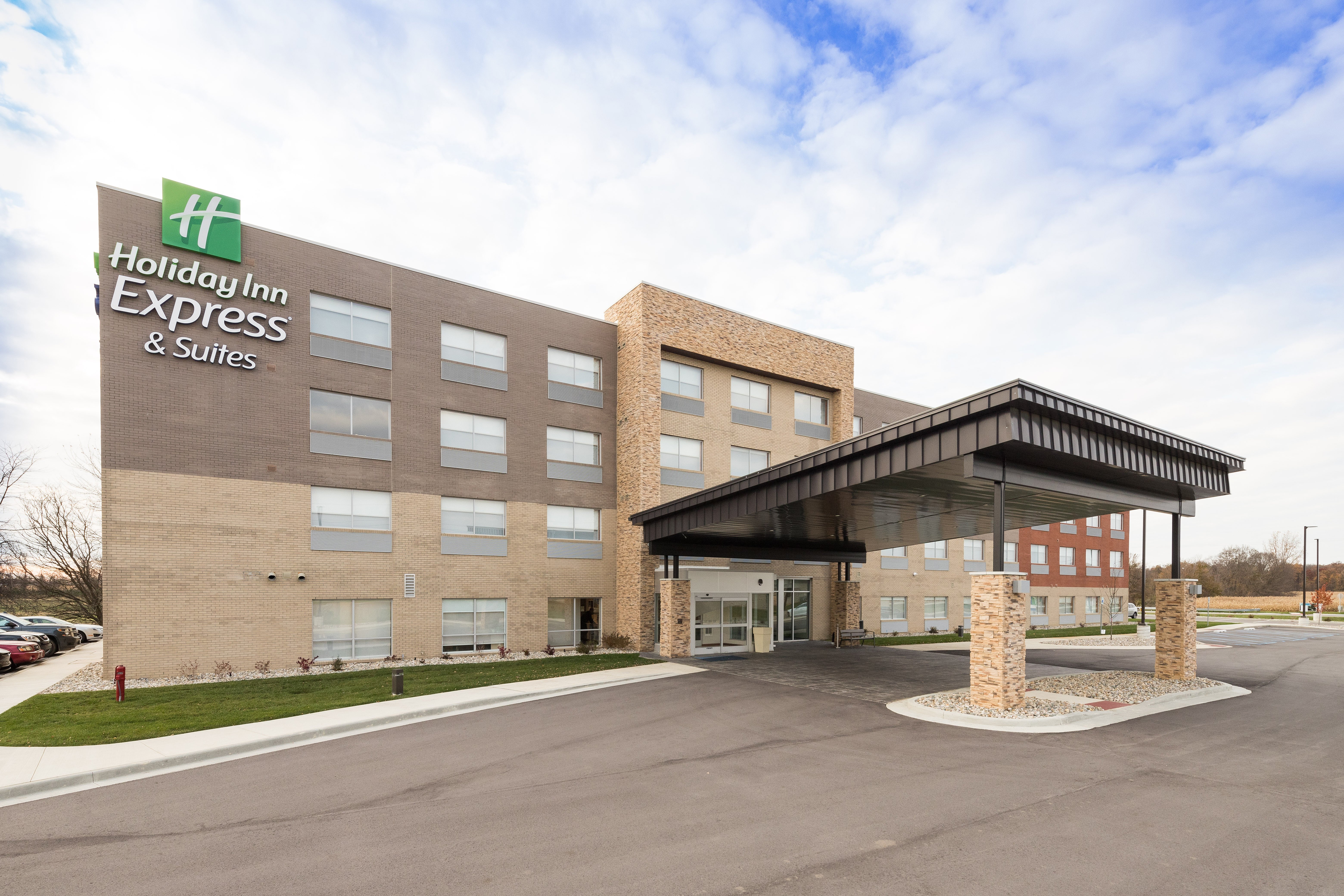 Holiday Inn Express & Suites Auburn