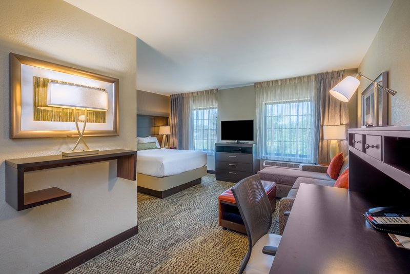 Staybridge Suites – Military Bldg. 1208 on Ft. Belvoir