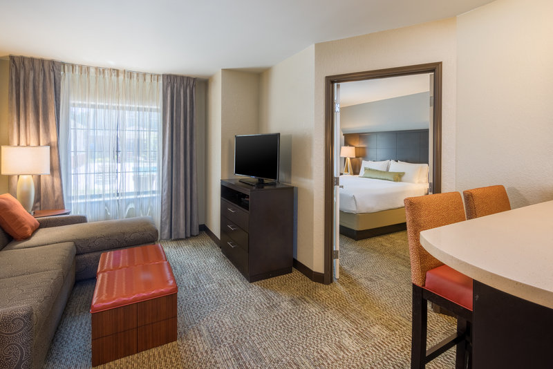 Staybridge Suites – Military Bldg. 1208 on Ft. Belvoir