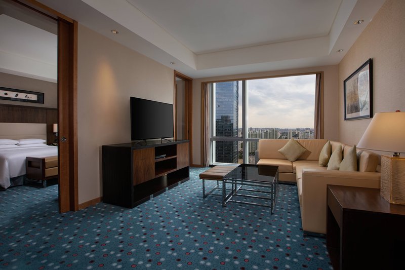 Executive Suite - Living Area