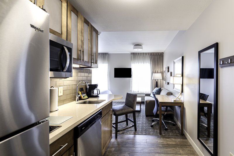 Staybridge Suites Montgomery – Downtown