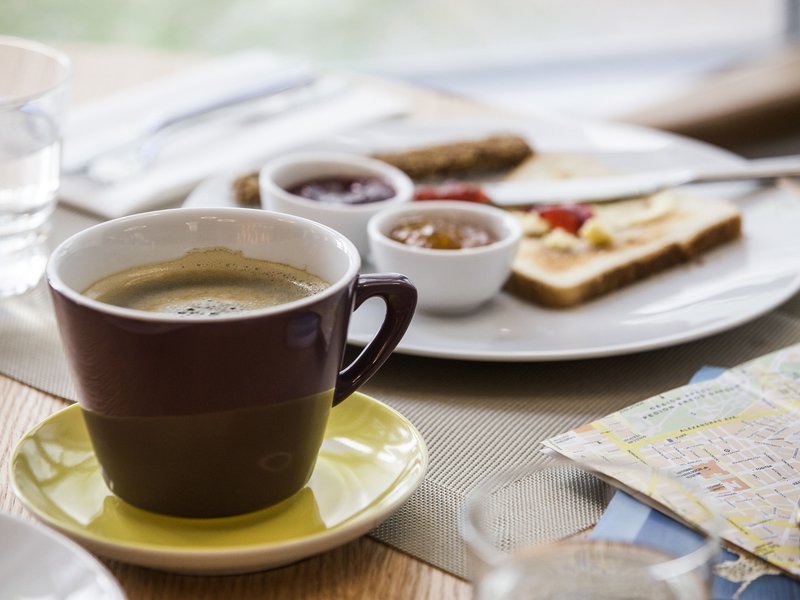 Ibis Styles Athens Routes