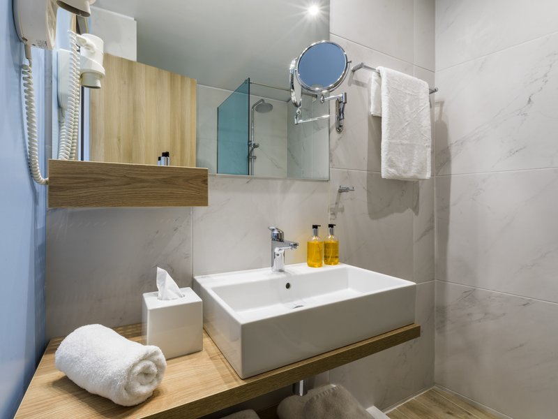 Ibis Styles Athens Routes