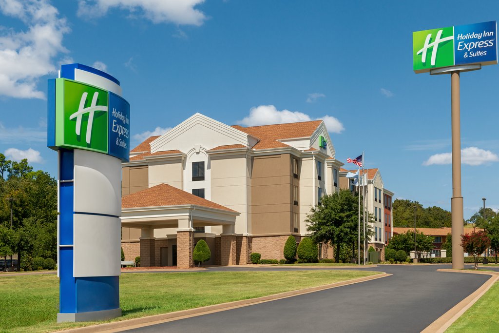 Welcome to Holiday Inn Express & Suites McAlester