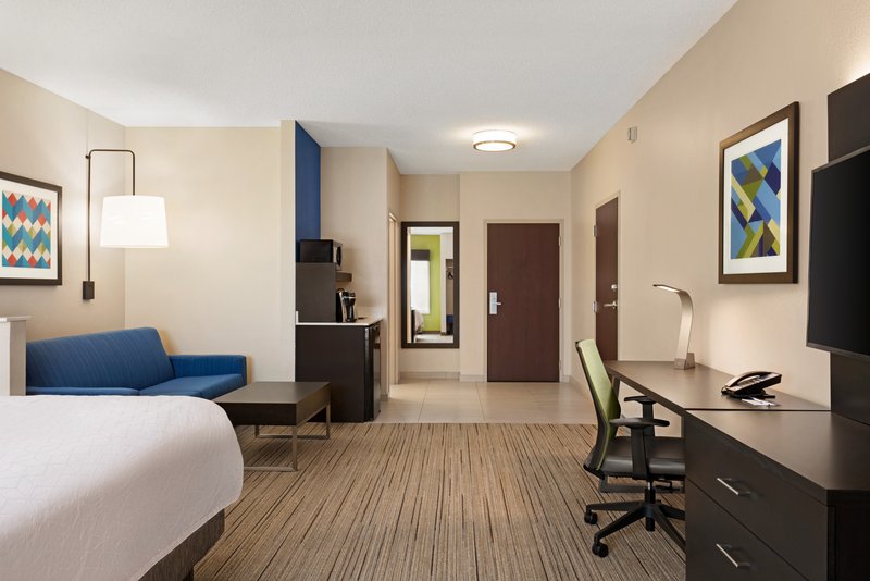HOLIDAY INN EXP STES MCALESTER