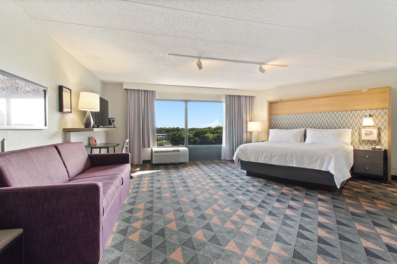HOLIDAY INN CHICAGO CRYSTAL LK