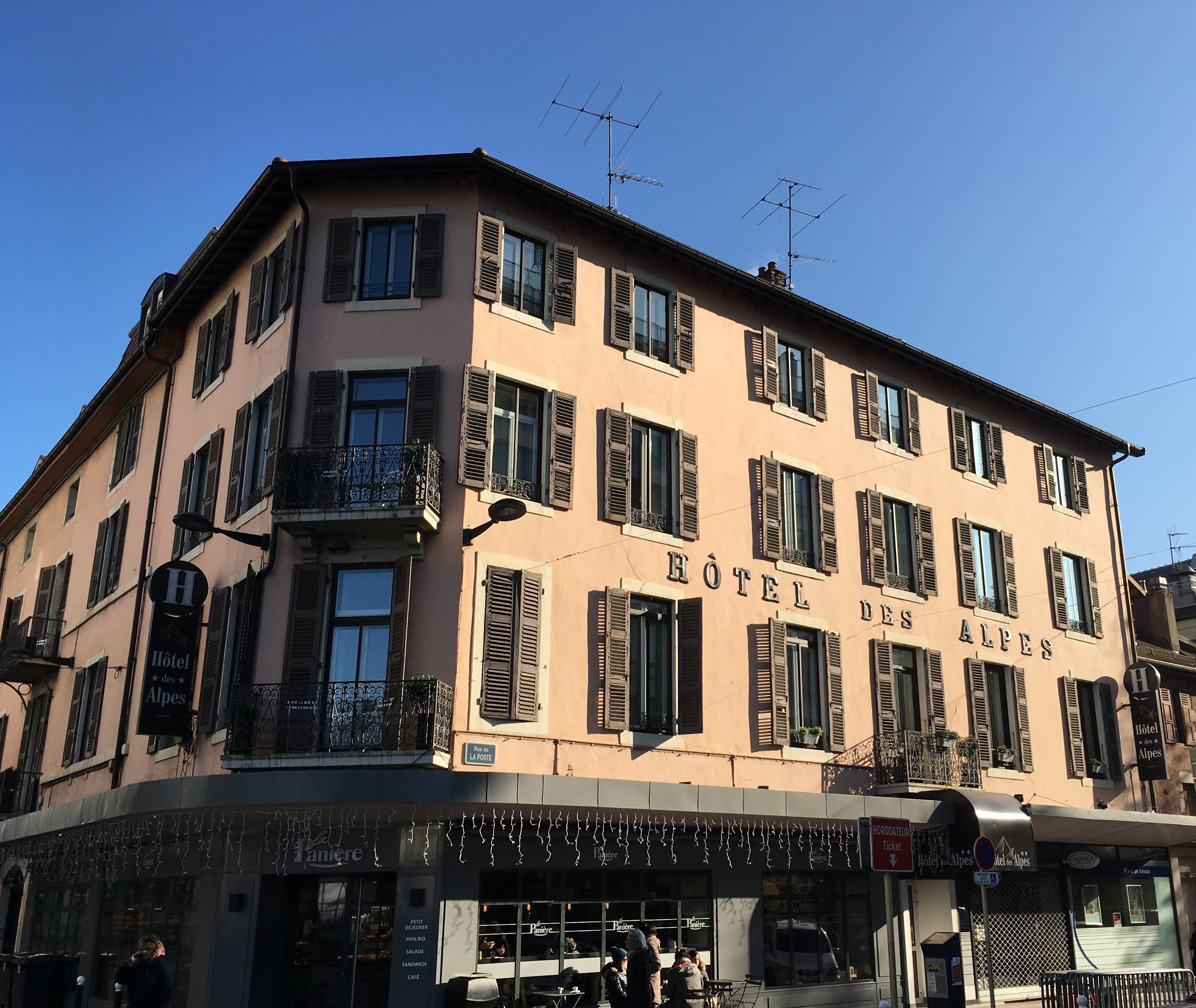 Hotel des Alpes