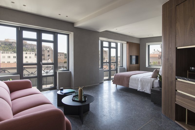 Perianth Hotel