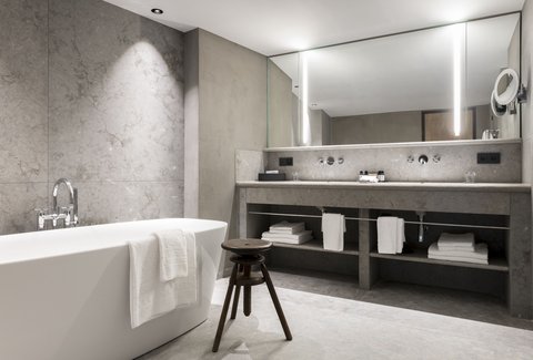 Vervoordt Bathroom