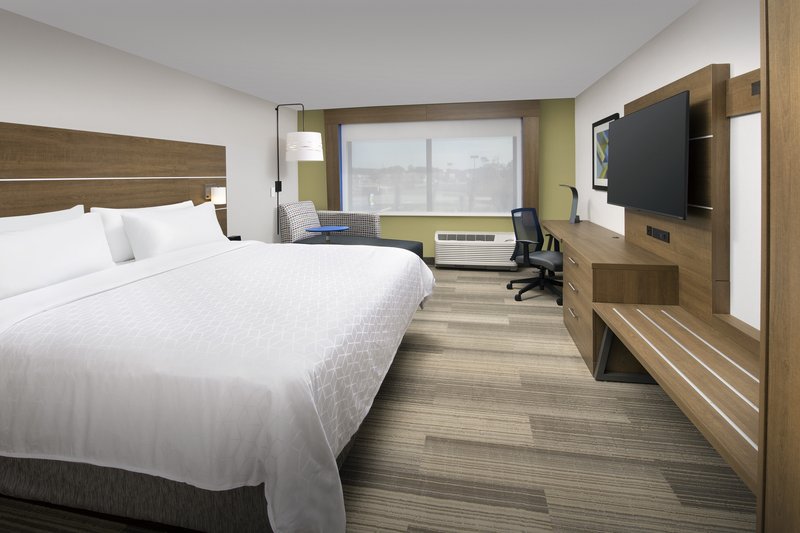 Holiday Inn Express and Suites Kingsland I-95-Naval Base Area