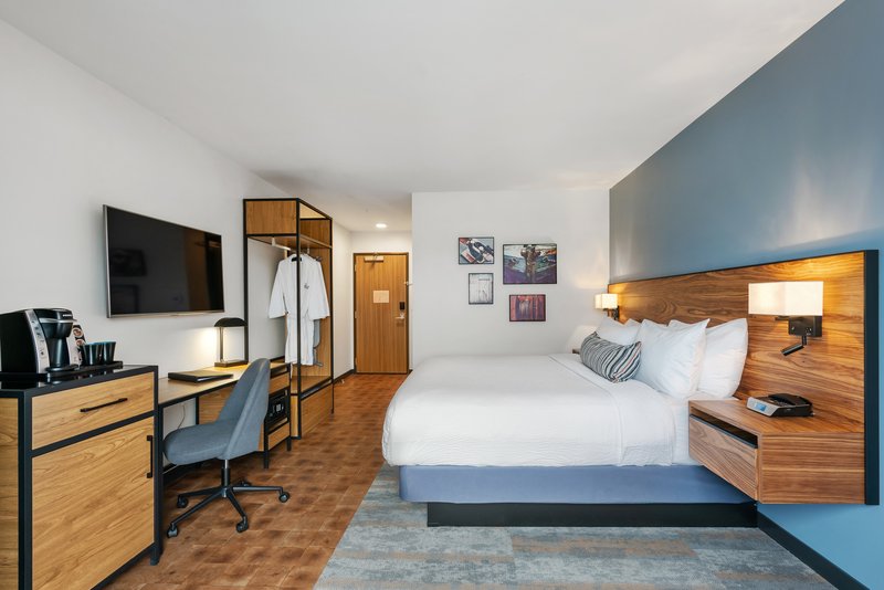 Hotel Indigo Seattle Everett Waterfront