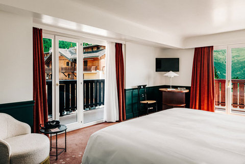 Guest photo
