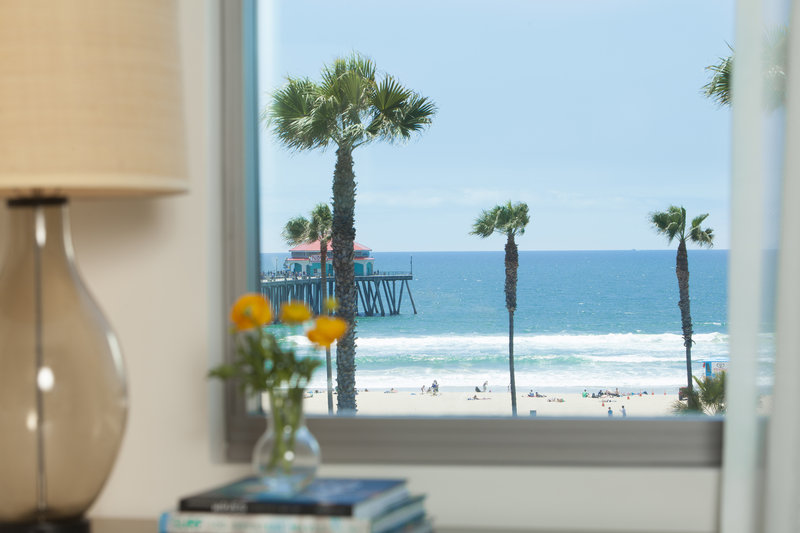 OCEANFRONT KING