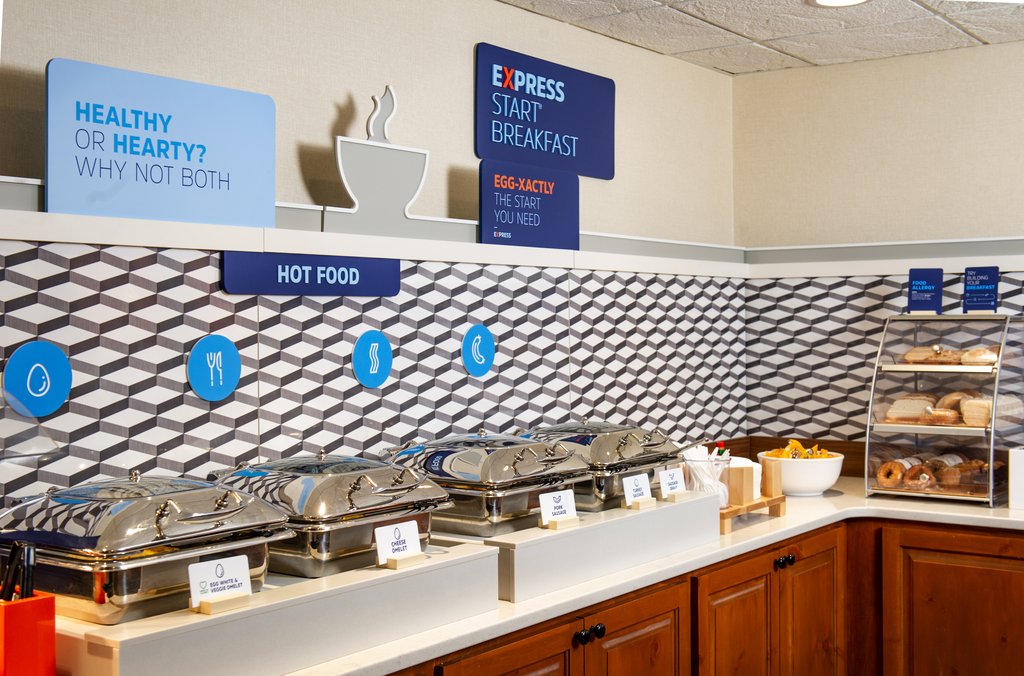 Holiday Inn Express & Suites Hayward, Vilas