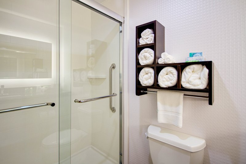 HOLIDAY INN EXPRESS DUBLIN
