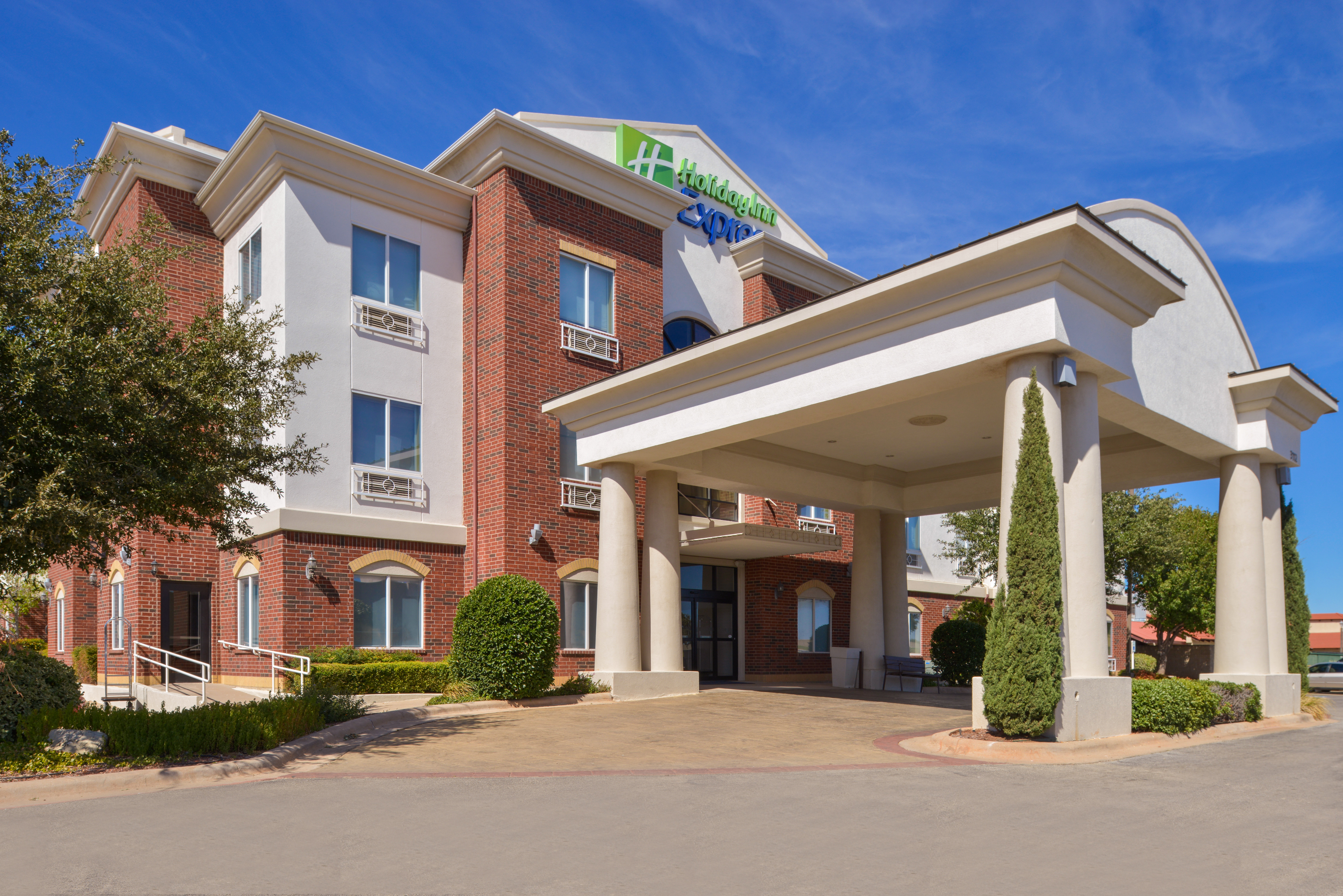 Holiday Inn Express/Suites Abilene Mall