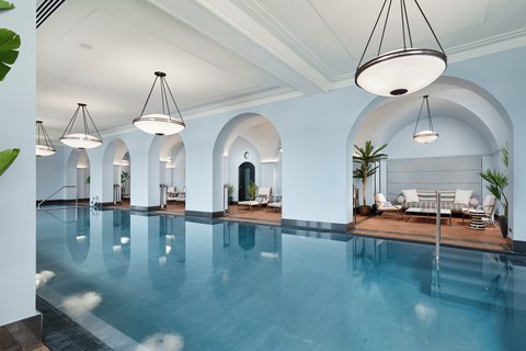 Calming atmosphere of Regent Spa area for a perfect afternoon rest