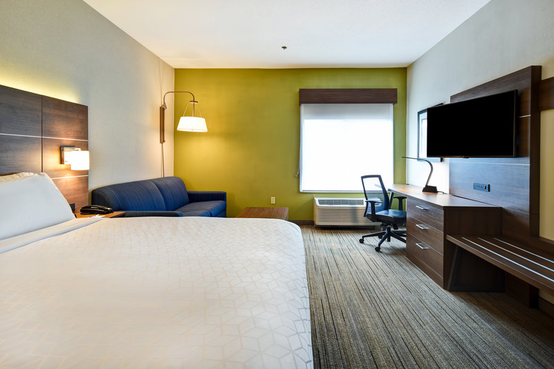 HOLIDAY INN EXPRESS MIDDLETOWN