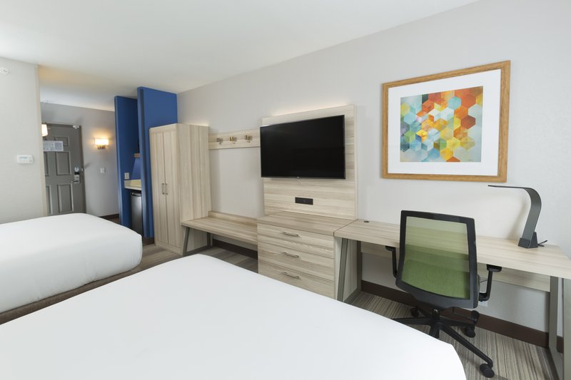 Holiday Inn Express & Suites S Lake Buena Vista