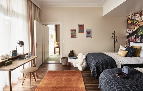 Family Room, Childrens Bedroom