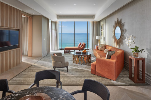 Mandarin Sea Front Suite Living Room