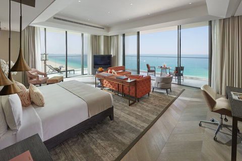 Mandarin Sea Front Suite