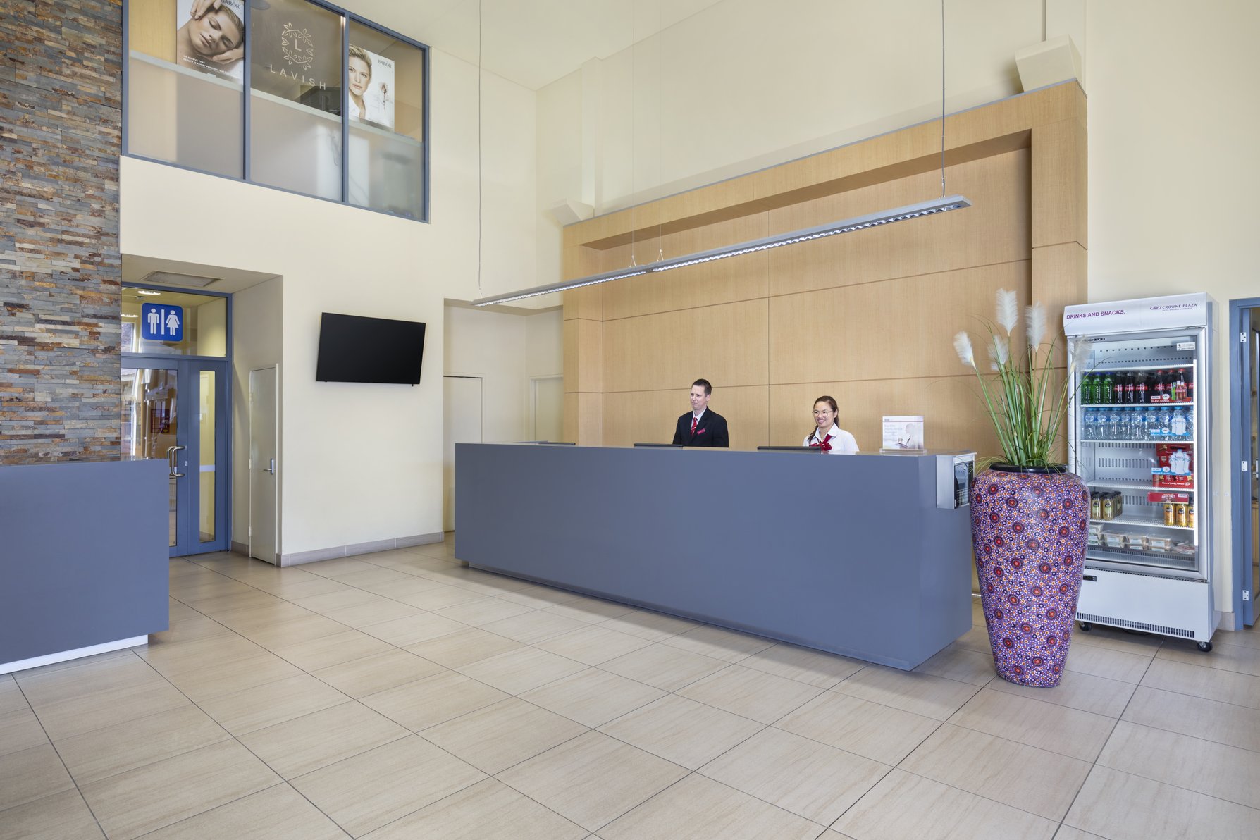 Crowne Plaza Alice Springs Lasseters, an IHG Hotel - Front Desk