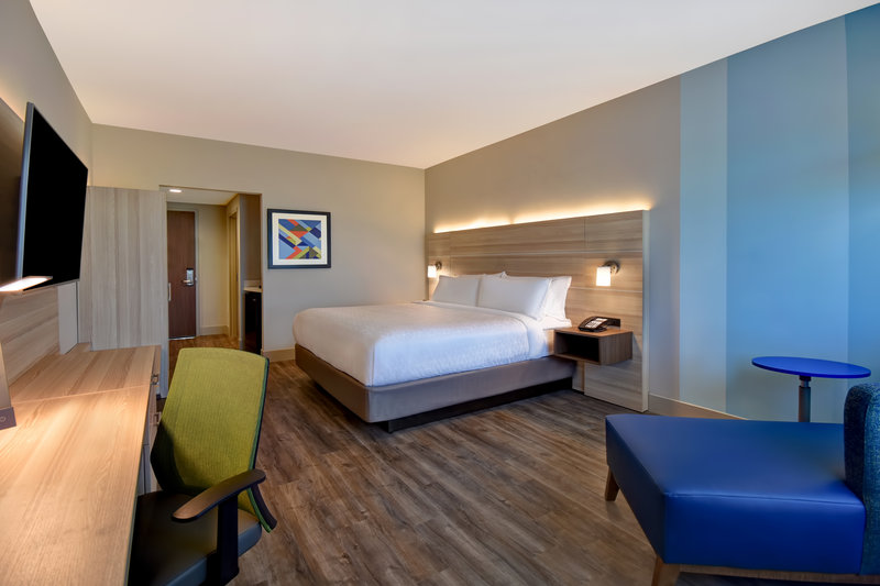 Holiday Inn Express and Suites Galveston Beach