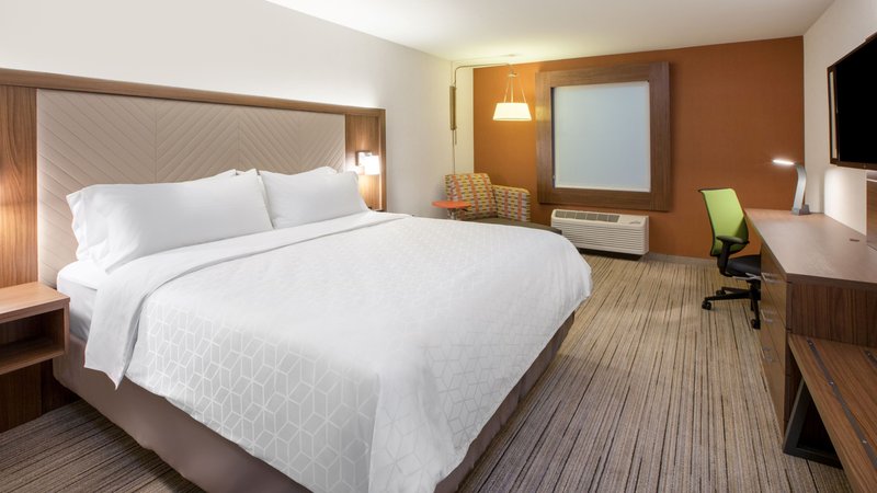 HOLIDAY INN EXPRESS GREENSBURG
