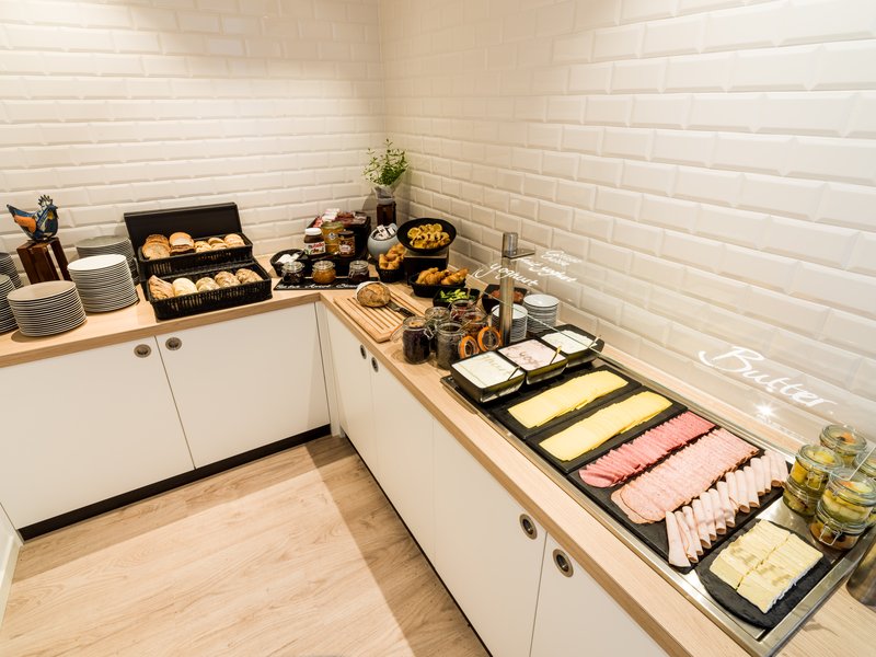 the niu Dairy Haarlem Book at the best price