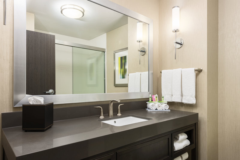 Holiday Inn Express and Suites Norman