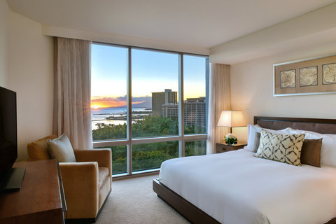 Trump Waikiki Ocean View Room Sunset
