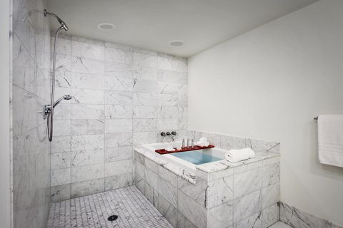 Trump Waikiki Suite Bath Shower