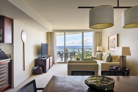 Trump Waikiki Suite Dining Living View
