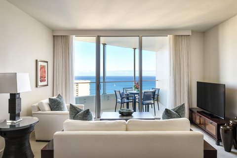 Trump Waikiki Ocean View Liv Suite Balcony View