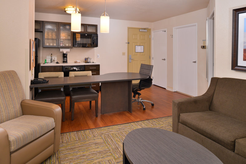 CANDLEWOOD SUITES ROUND ROCK