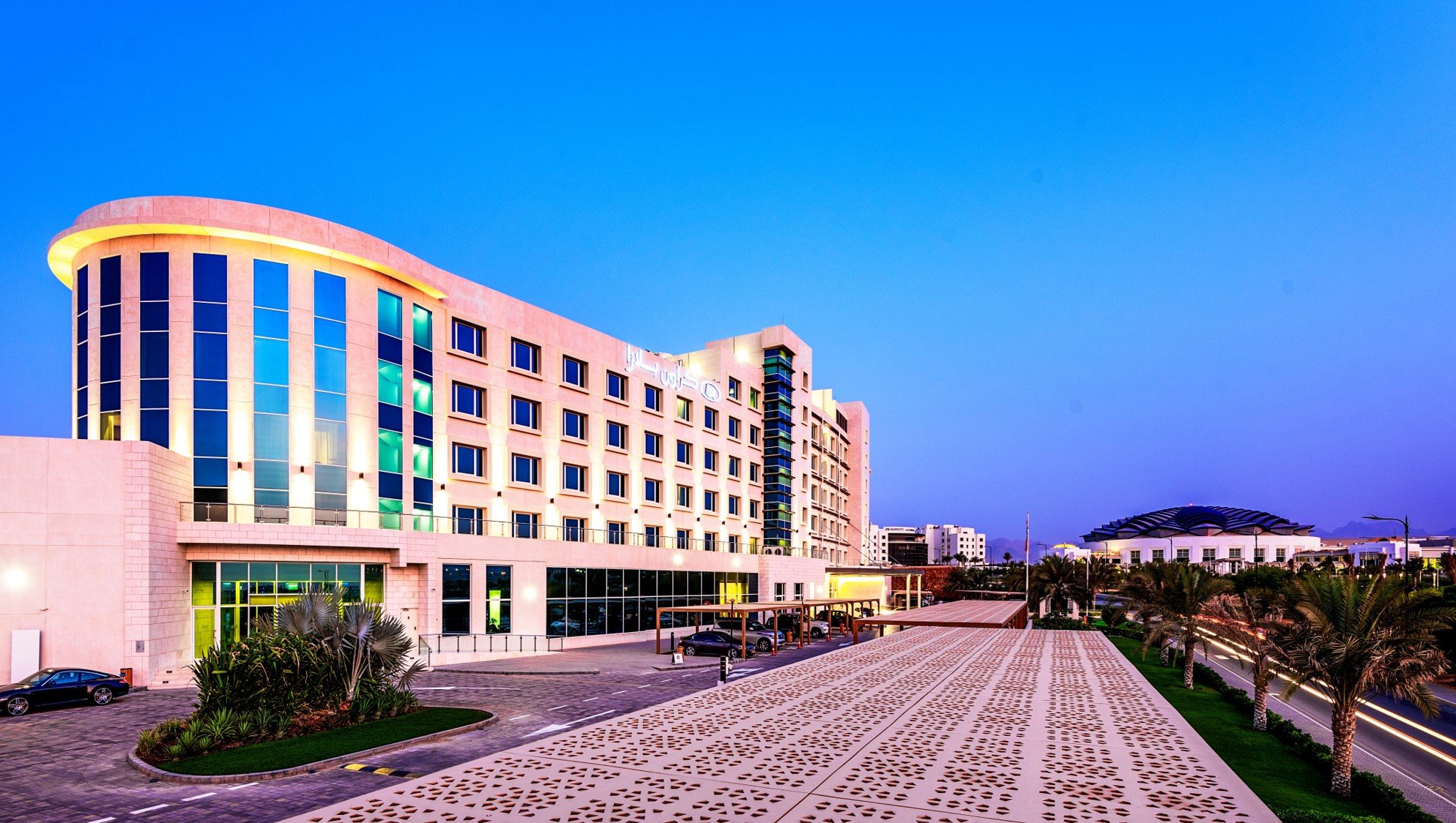 Crowne Plaza Muscat OCEC