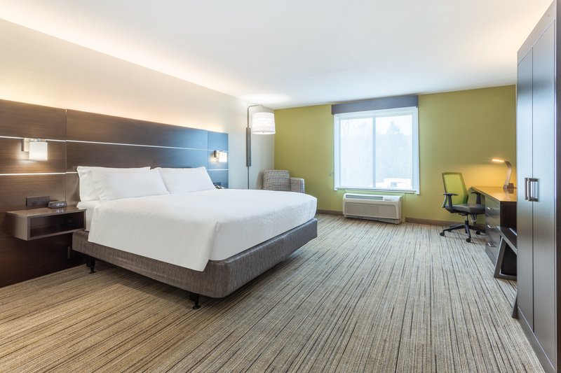 Holiday Inn Express and Suites White Haven – Lake Harmony