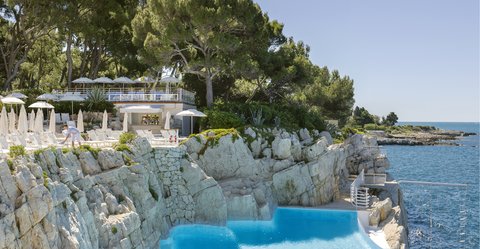 Eden-Roc Pool Bar