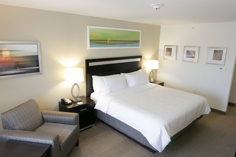 Holiday Inn Express and Suites Montgomery