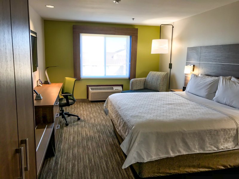 HOLIDAY INN EXP STES LUBBOCK W