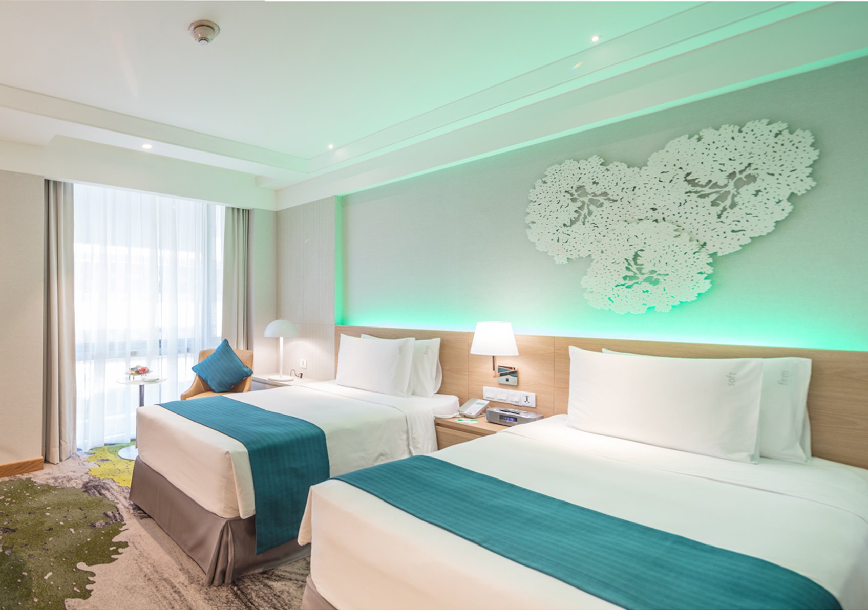 Holiday Inn Bangkok Room Type - 2 Single Standard Non Smoking