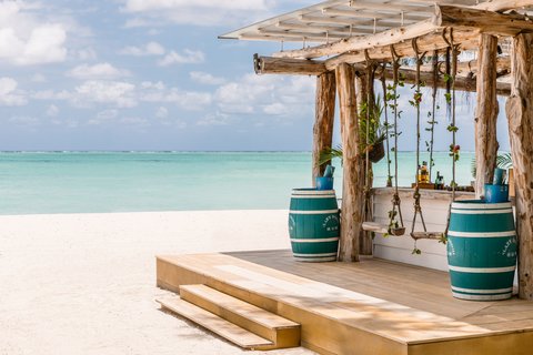 La Plaz Beach Bar, Ile aux Cerfs