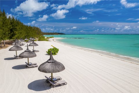 Four Seasons Exclusive Beach - Ile aux Cerfs