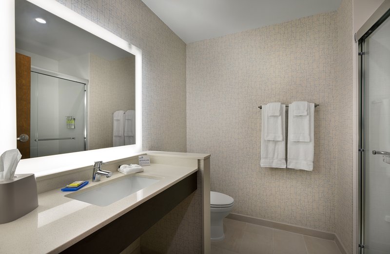 Holiday Inn Express Lake Park