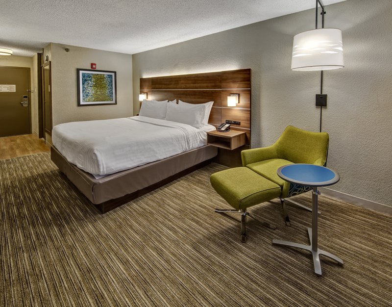 Holiday Inn Express Louisville Airport Expo Center